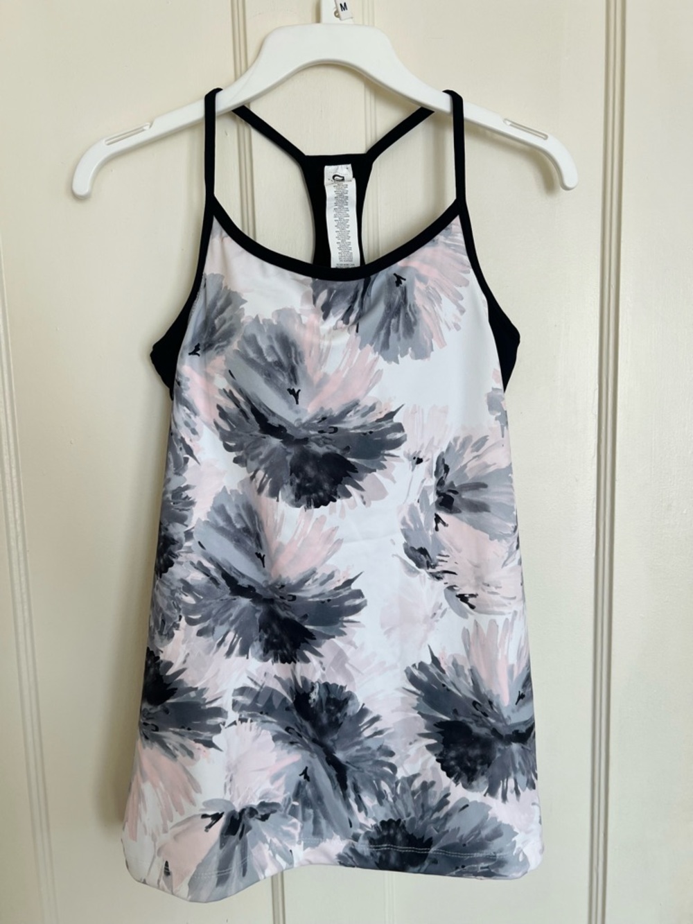 NWT Fabletics Pink, Gray & Black Floral Racerback Tank